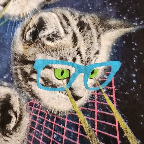 Delta Pro Weight Black Short Sleeve Tshirt With Space Cats Graphics Size Large - Picture 4 of 10